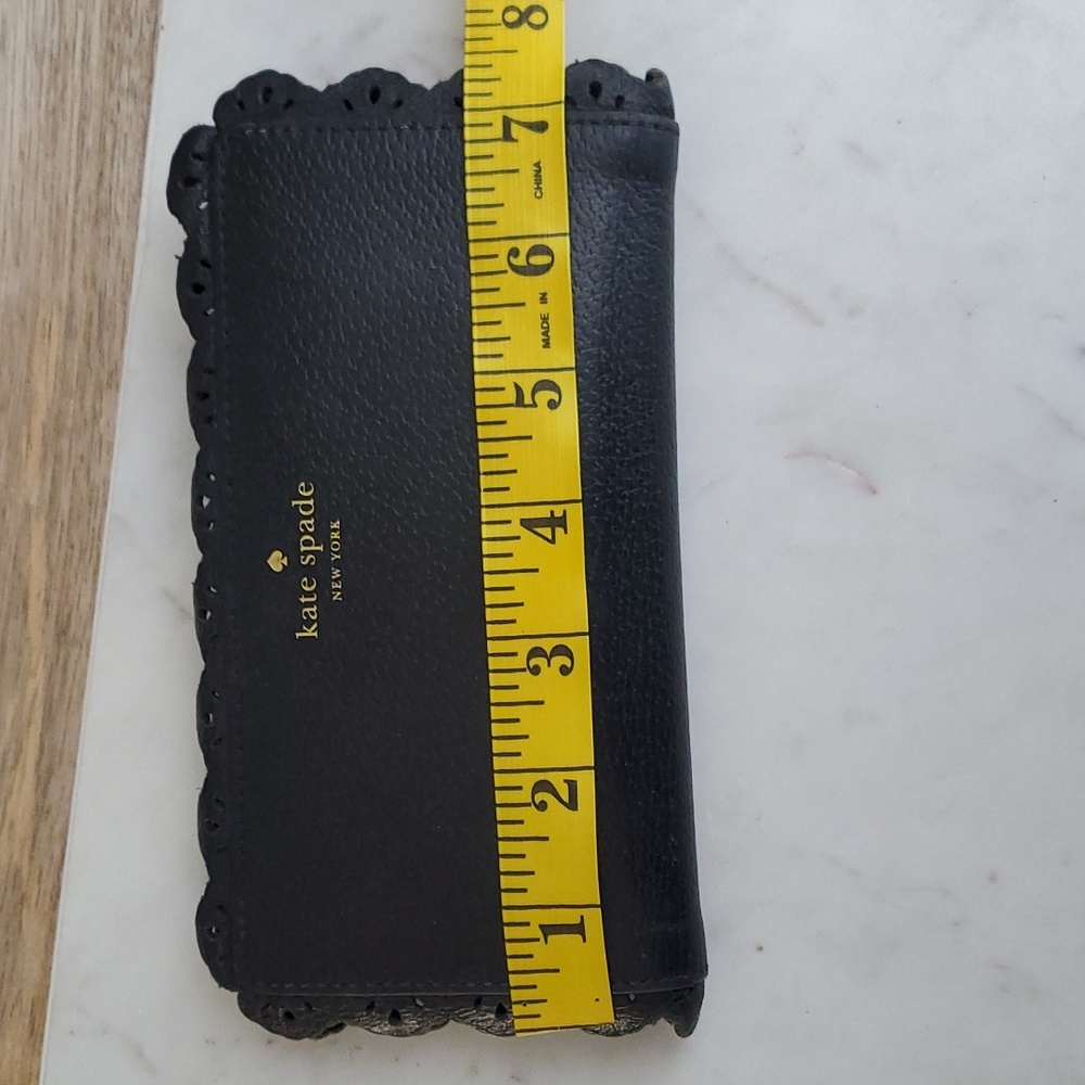 Rare Kate Spade Black Scalloped Leather Long Thin Wallet - Picture 8 of 9